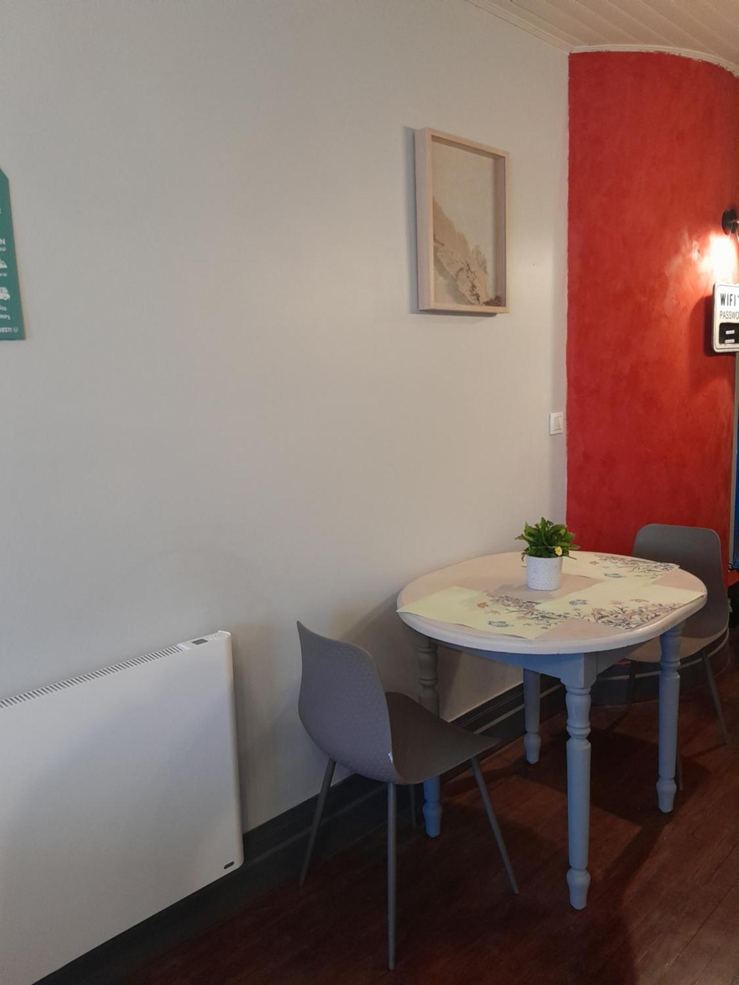 L Entre Deux Chambres D Hotes Belin-Beliet Bilik gambar